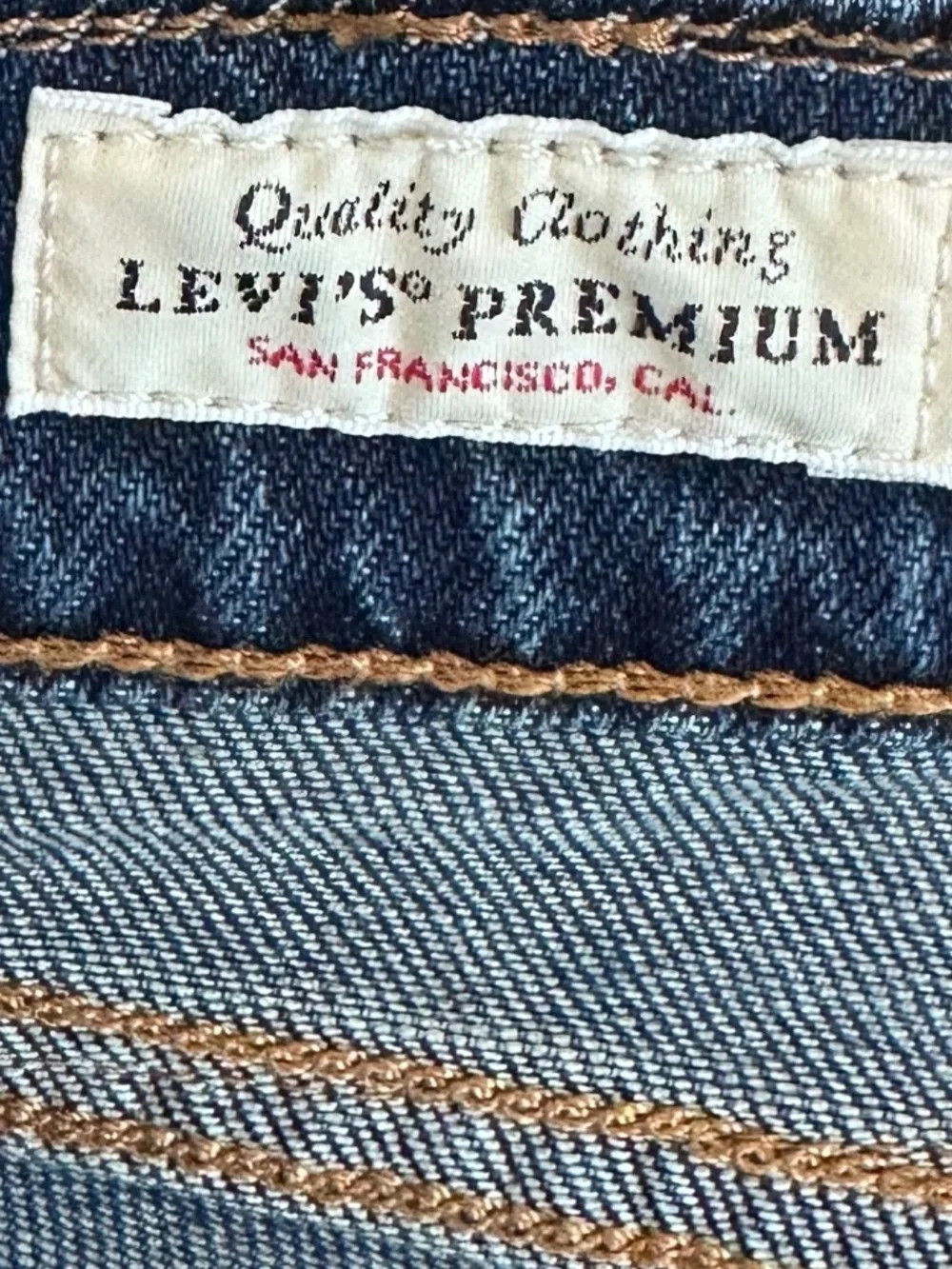 Levi's Premium 514 Straight Men's Jeans, World View-Dark Wash, 38x32